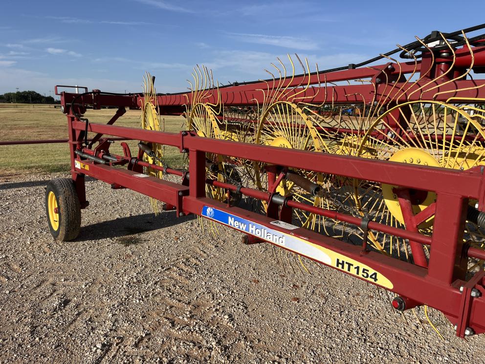 Image for 2013 New Holland HT154