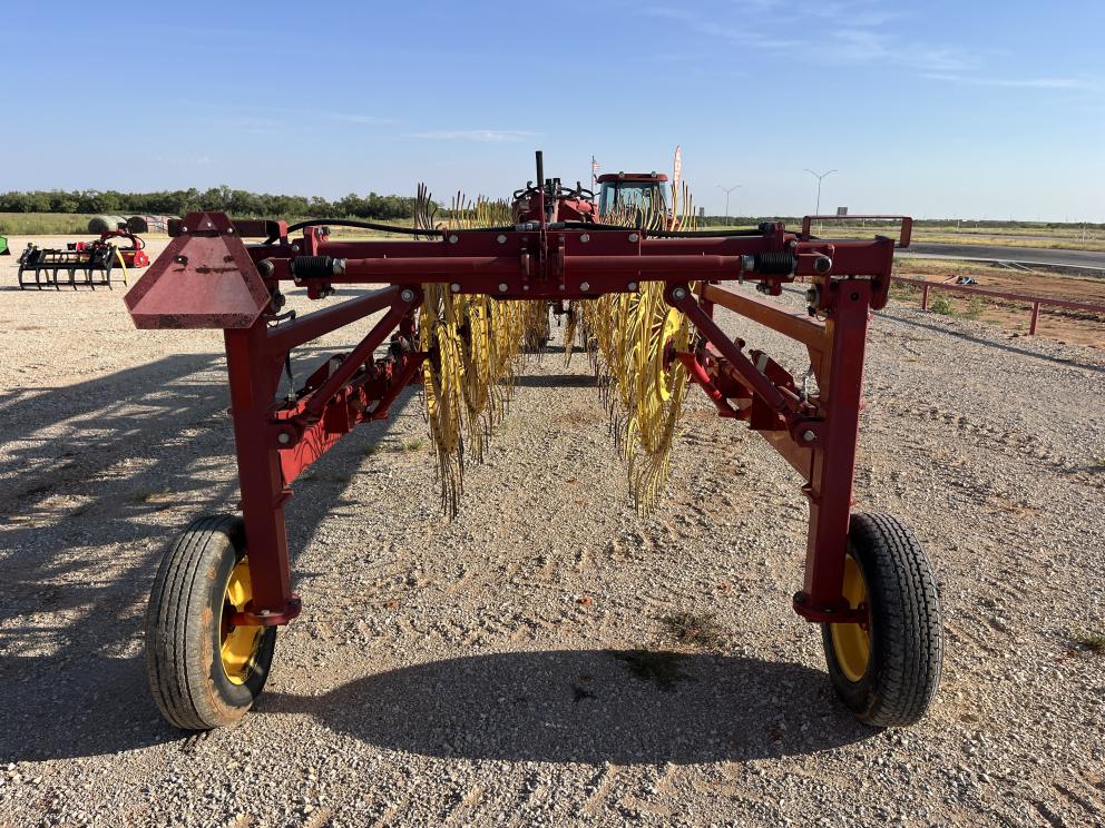 Image for 2013 New Holland HT154