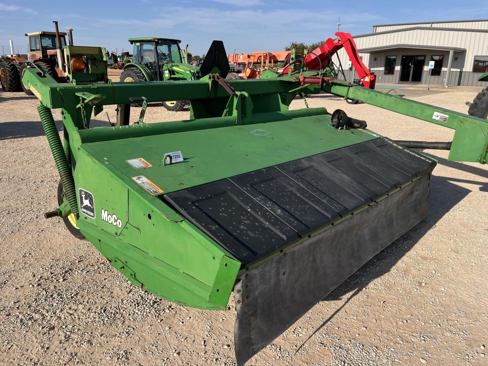Image for 2000 John Deere 925