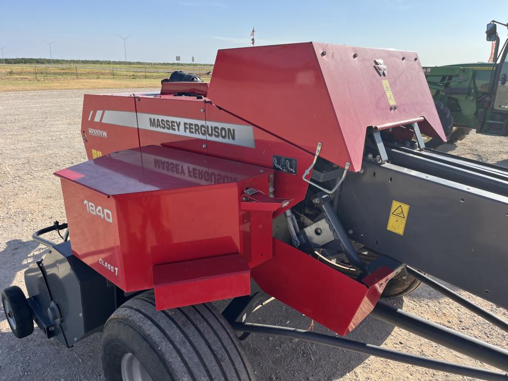 Image for 2020 Massey Ferguson 1840