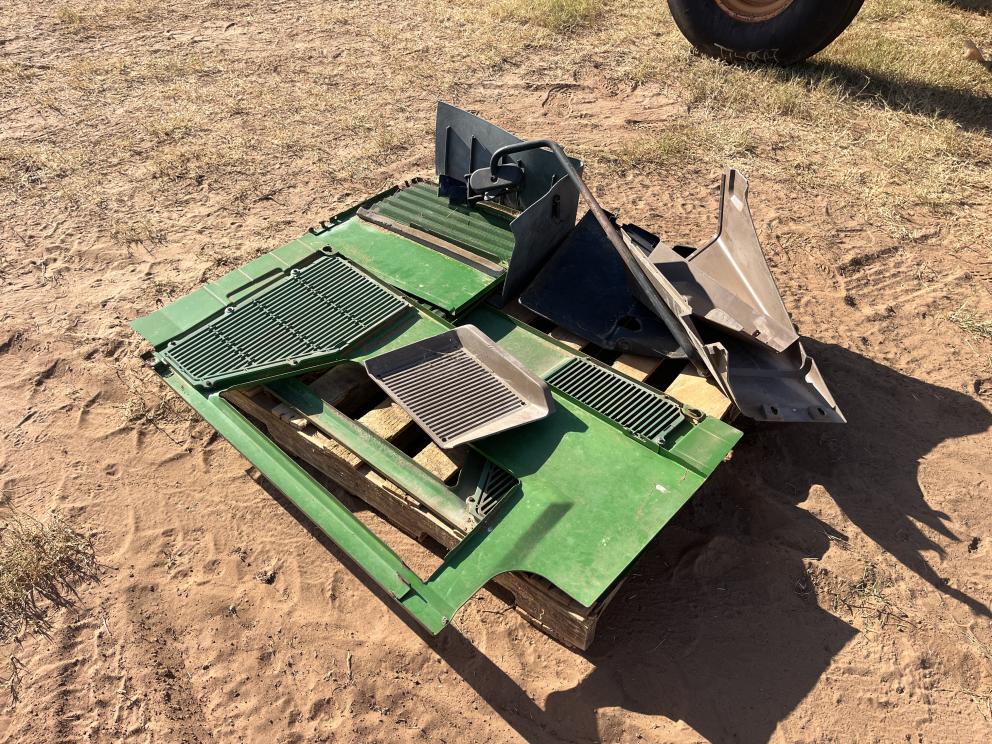 Image for 1997 John Deere 7210