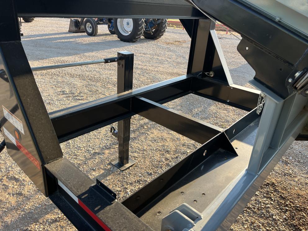 Image for 2022 CRUST BUSTER 330/441