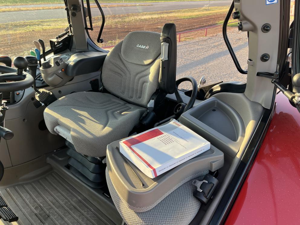 Image for 2022 Case IH Maxxum 125