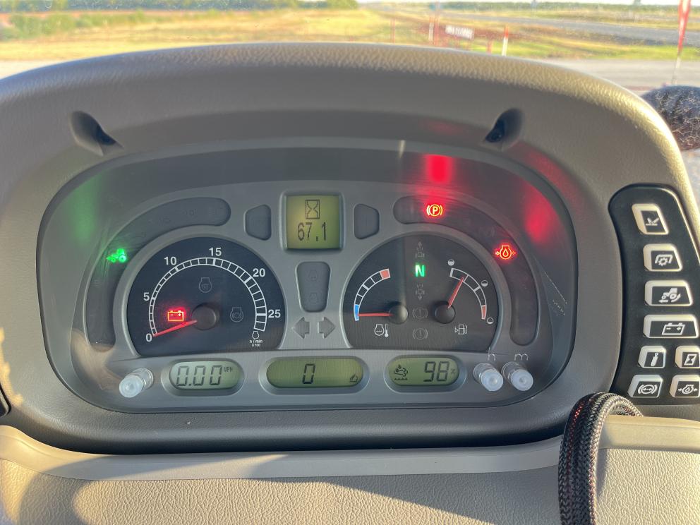 Image for 2022 Case IH Maxxum 125