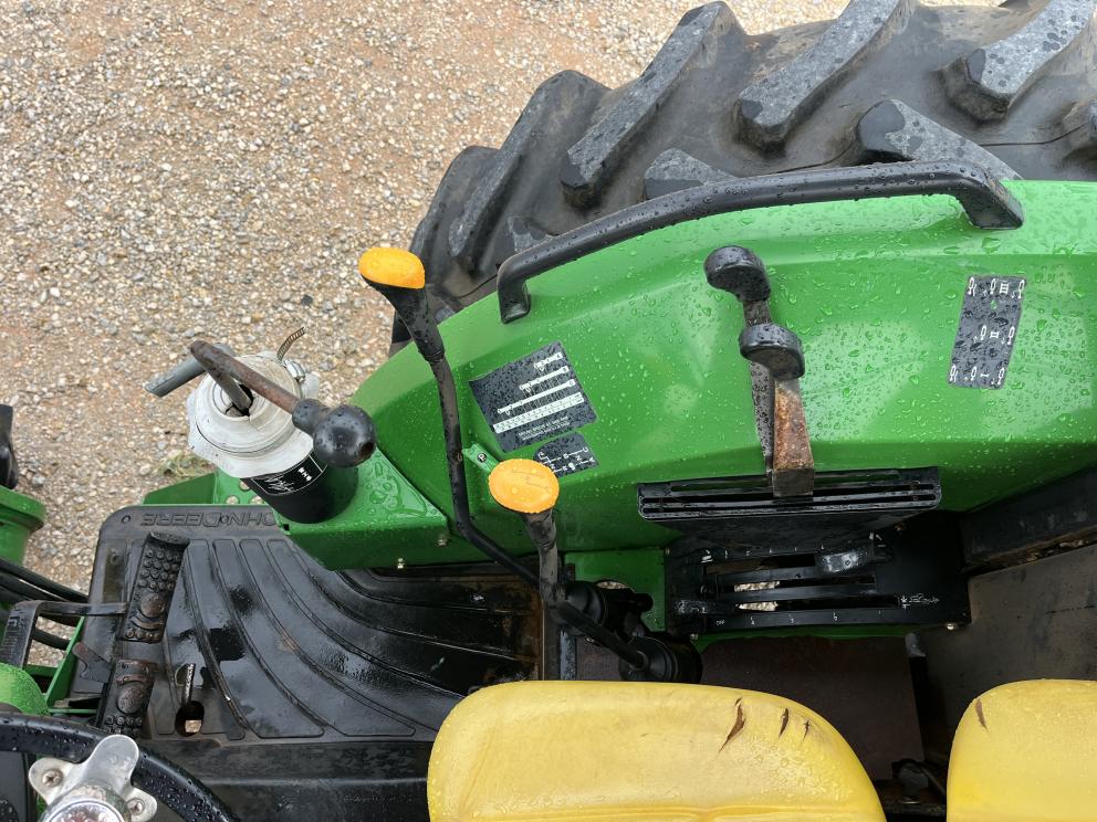 Image for 2004 John Deere 5420