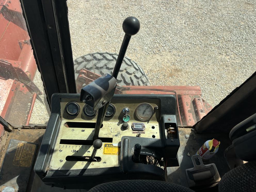 Image for Hesston 8400