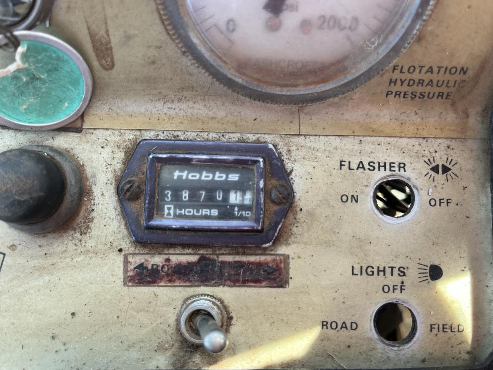 Image for Hesston 8400