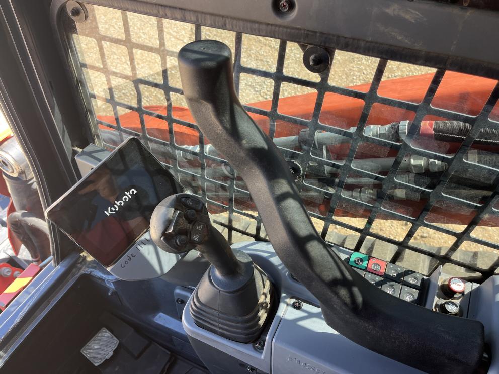 Image for 2023 Kubota SVL75-3