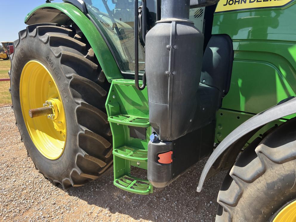 Image for 2024 John Deere 6R 155