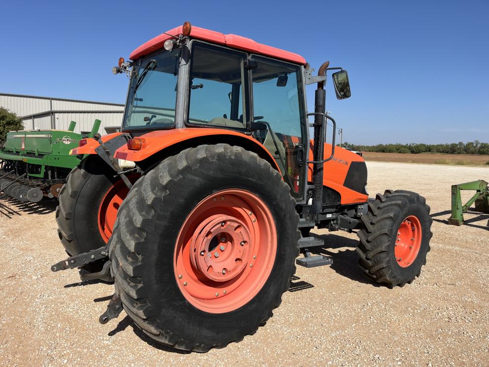 Image for 2010 Kubota M135X