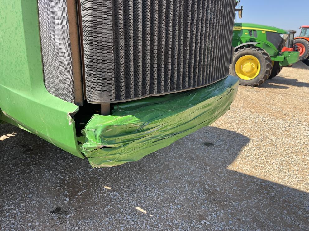 Image for 2000 John Deere 9300