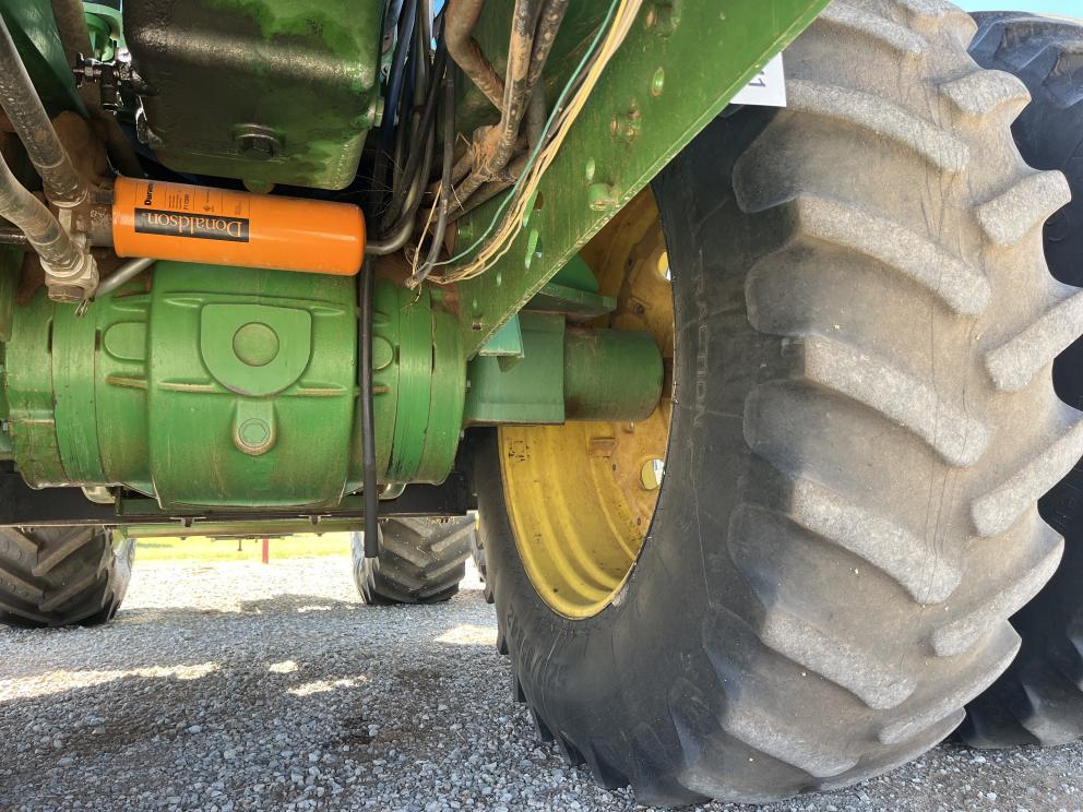 Image for 2000 John Deere 9300