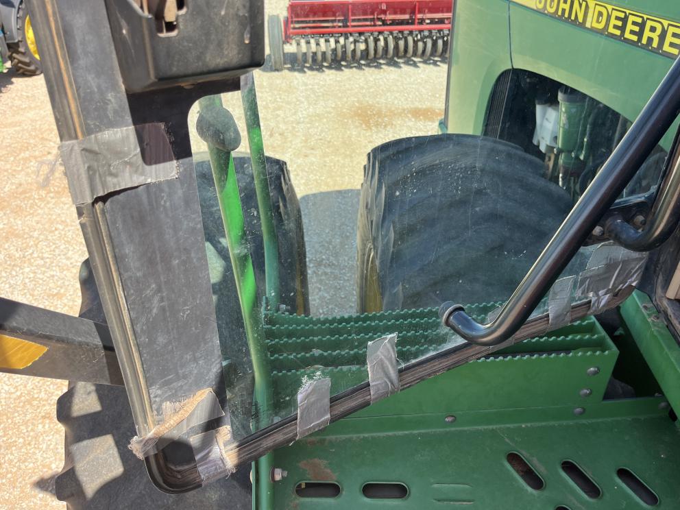 Image for 2000 John Deere 9300