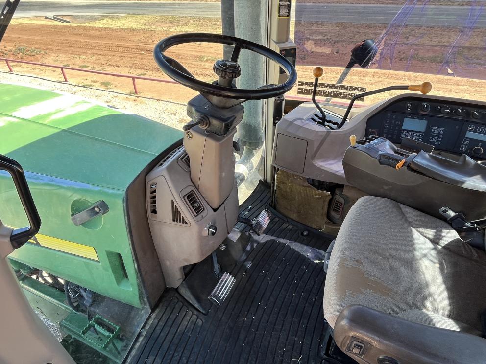 Image for 2000 John Deere 9300