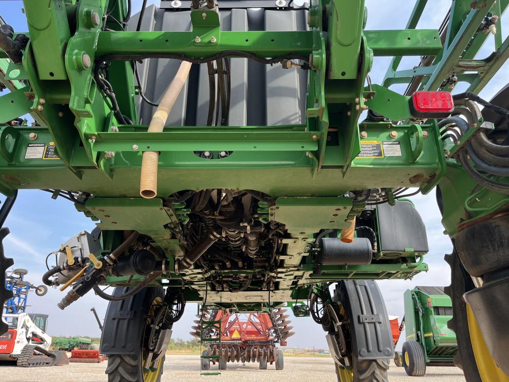 Image for 2017 John Deere R4030