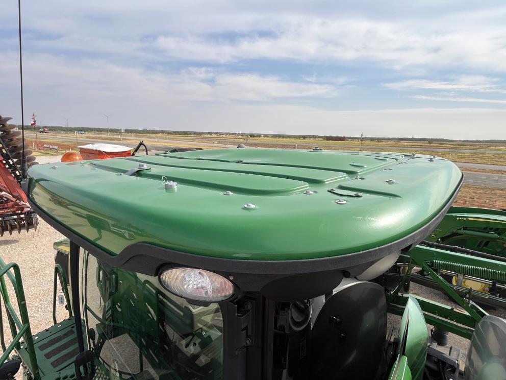 Image for 2017 John Deere R4030