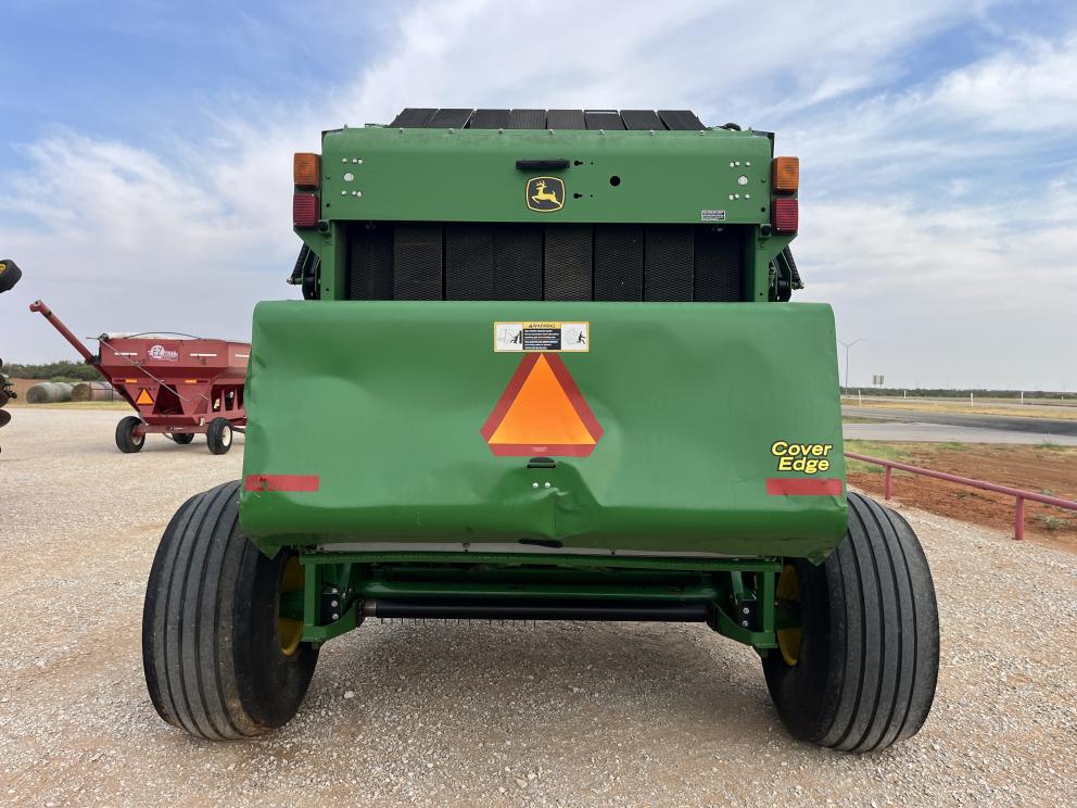 Image for 2015 John Deere 569
