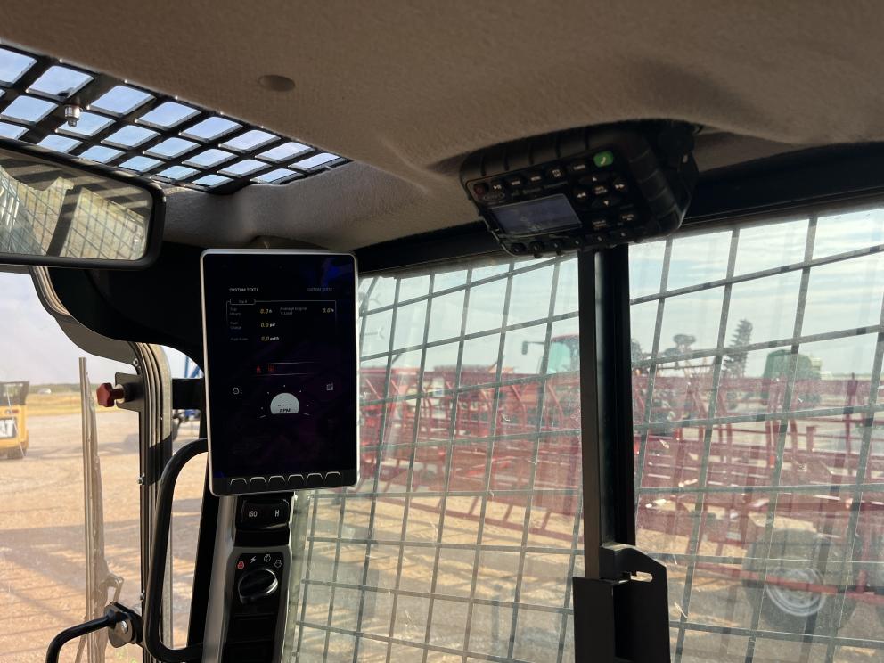 Image for 2023 New Holland C362