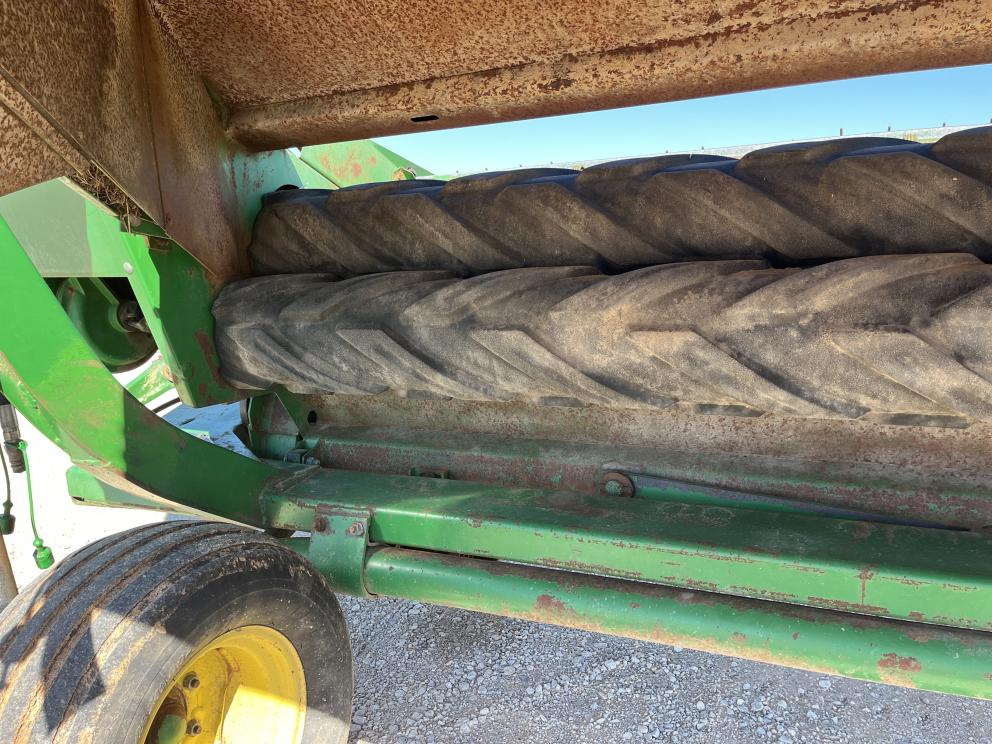 Image for 1989 John Deere 1219