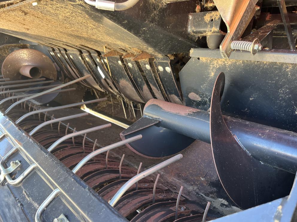 Image for 2011 Case IH LB433