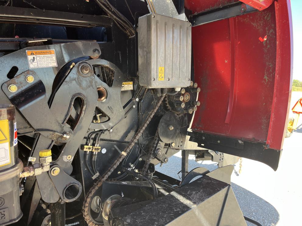 Image for 2011 Case IH LB433