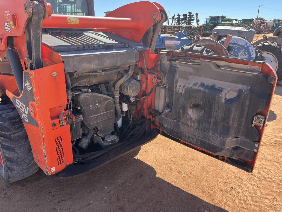 Image for 2018 Kubota SSV75