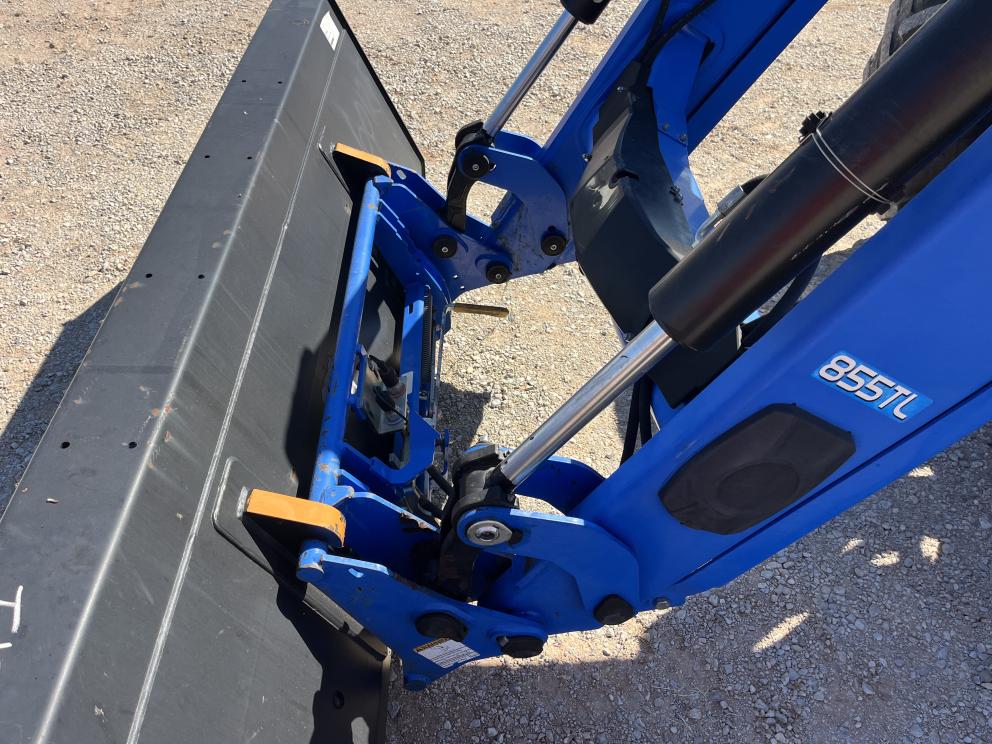 Image for 2016 New Holland T7.210