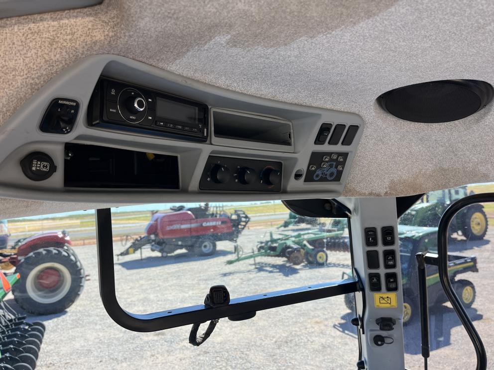 Image for 2016 New Holland T7.210