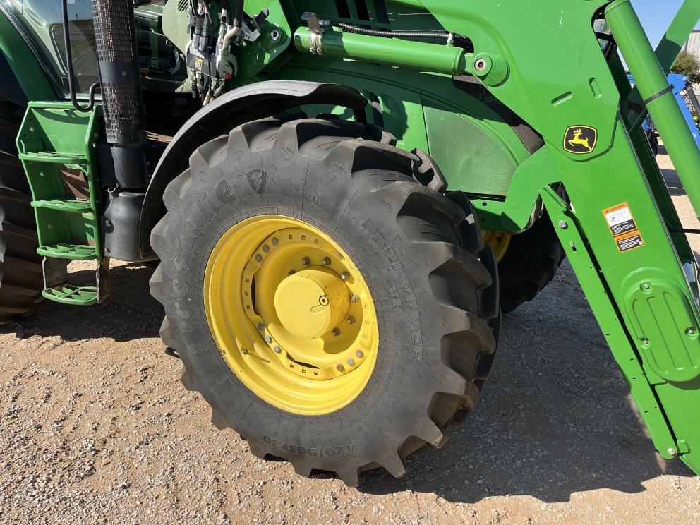 Image for 2013 John Deere 6170R