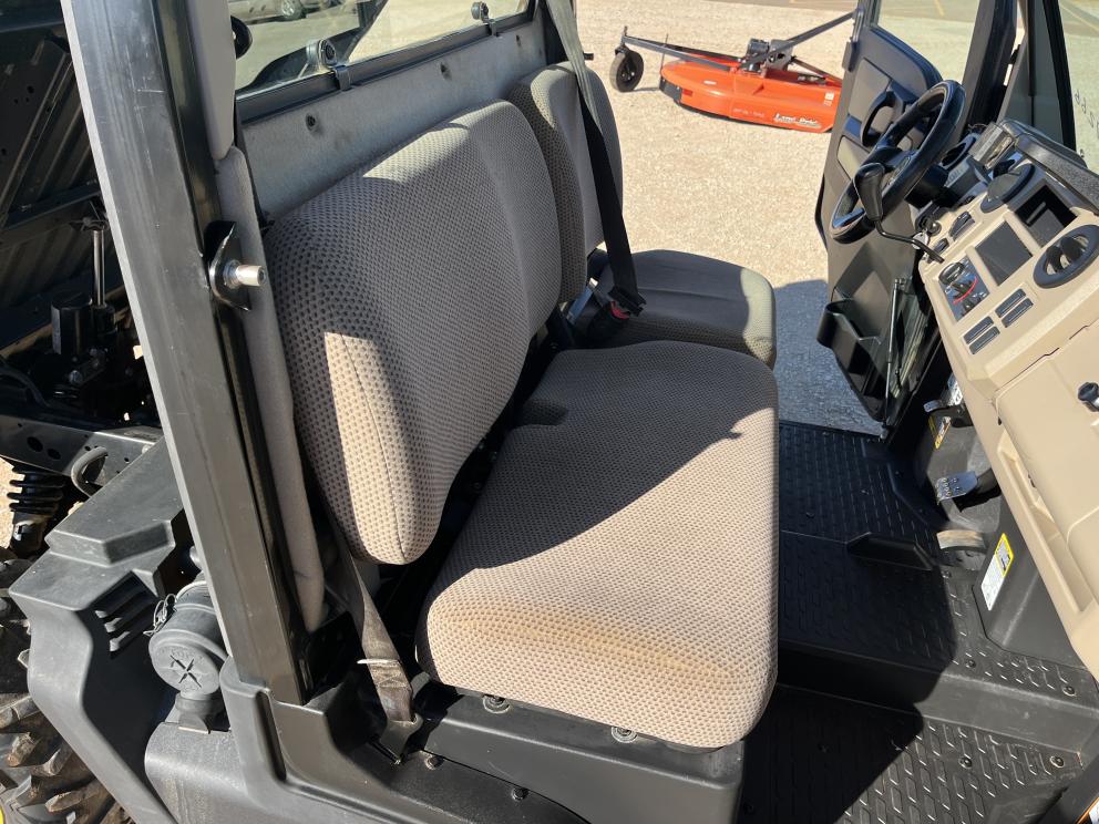 Image for 2018 John Deere Gator XUV 865R