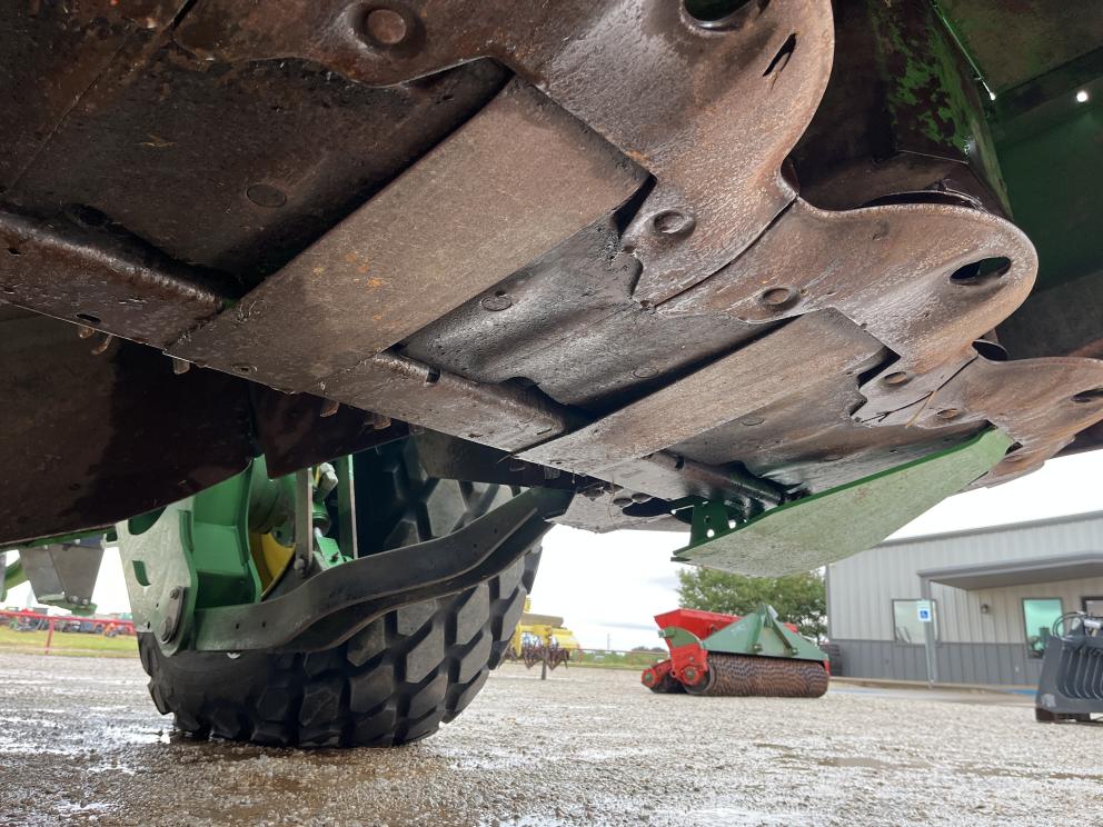 Image for 2022 John Deere W235R