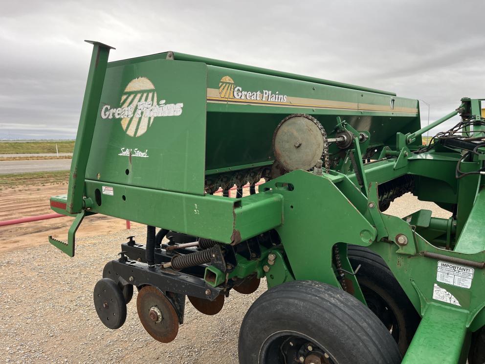 Image for 2002 Great Plains 2S2600