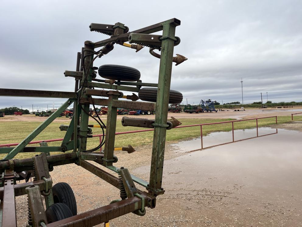 Image for John Deere 1610