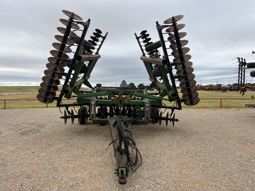 Image for 1998 John Deere 637