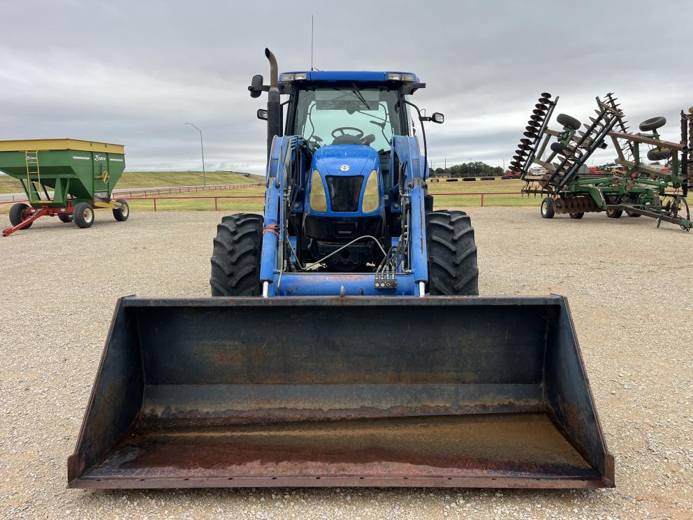 Image for 2005 New Holland TS115A