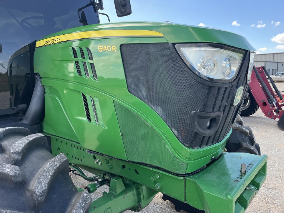 Image for 2014 John Deere 6140R