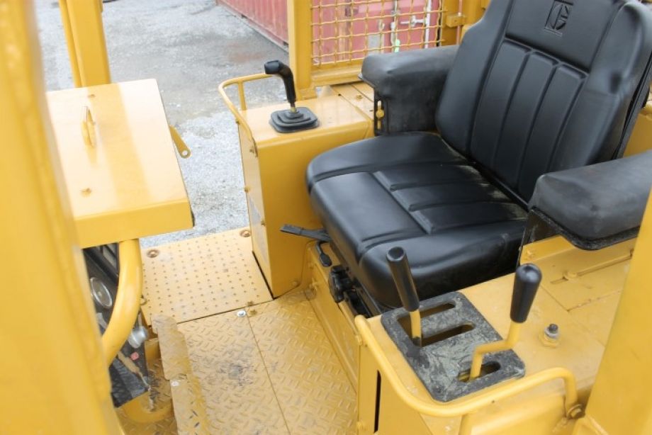 Image for 1993 Cat D5C Crawler Dozer