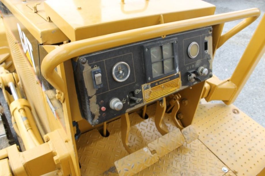 Image for 1993 Cat D5C Crawler Dozer