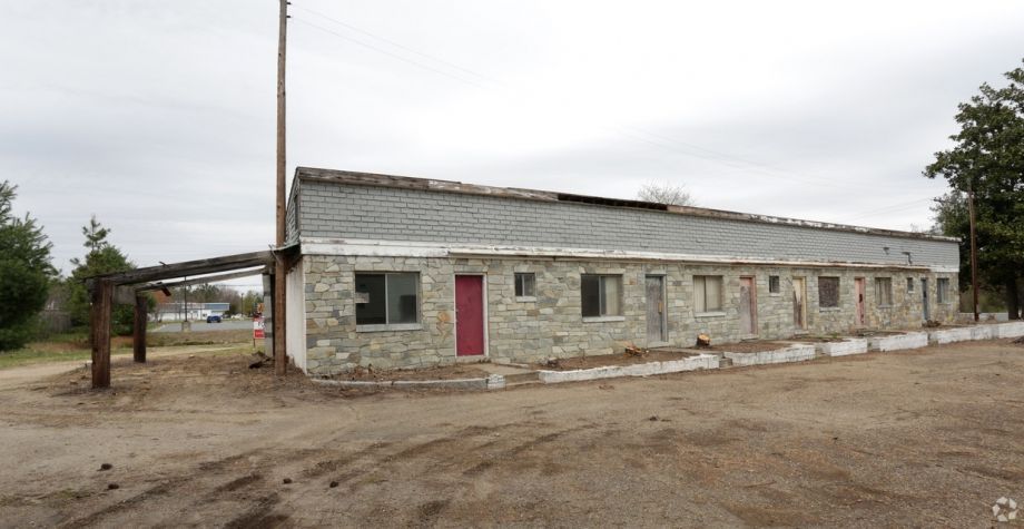 Image for FOR SALE: 14 Unit Motel and 1.25 AC of Land, Great Investment Opportunity | King George, VA