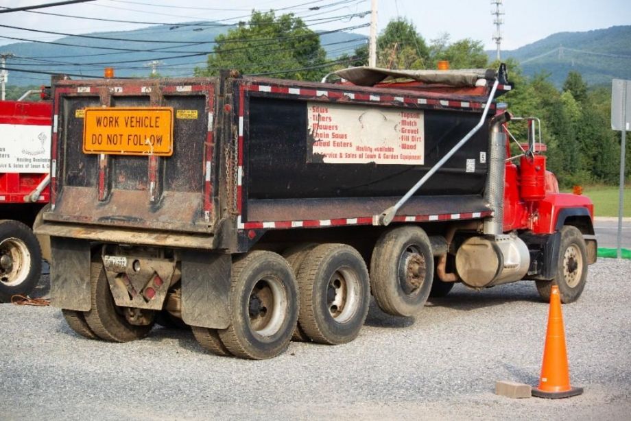 Image for 1998 Mack RD688S Tri-Axle Dump Truck