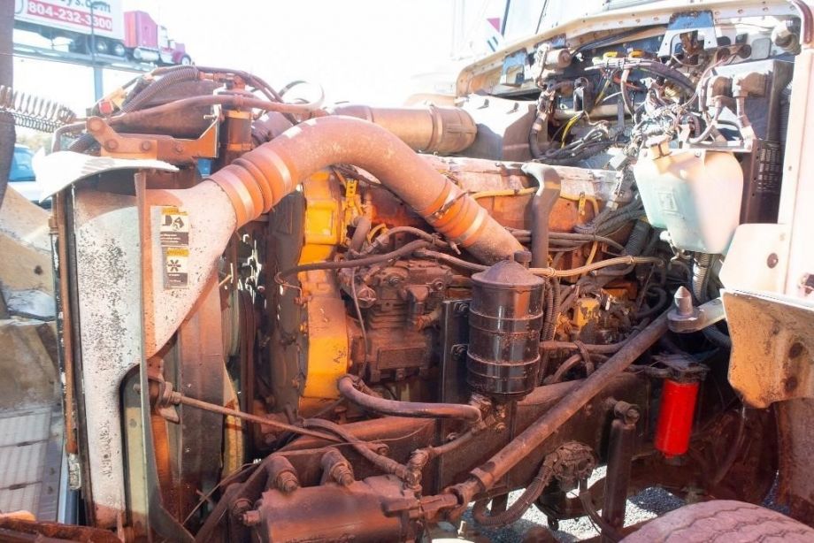 Image for 2001 Kenworth T800 Quint Axle Dump Truck CAT C15 6 NZ Diesel Rebuilt with CAT OEM Parts