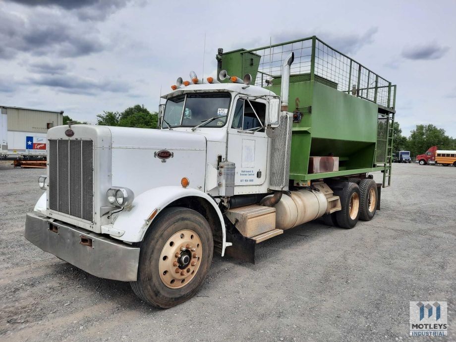 Image for Peterbilt 359 T/A Hydro Seeder Truck