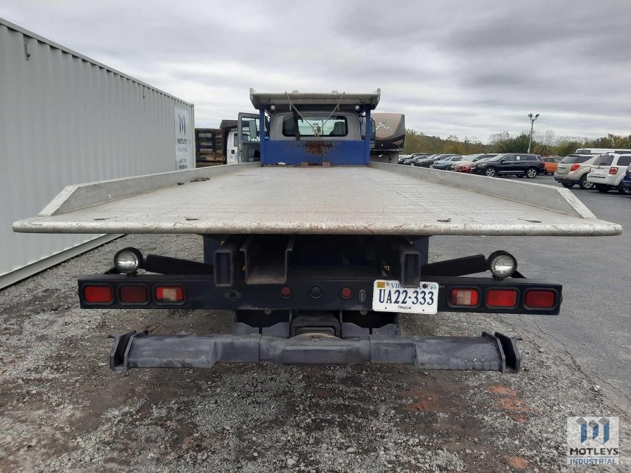 Image for 2003 International 4400 Roll Back Tow Truck