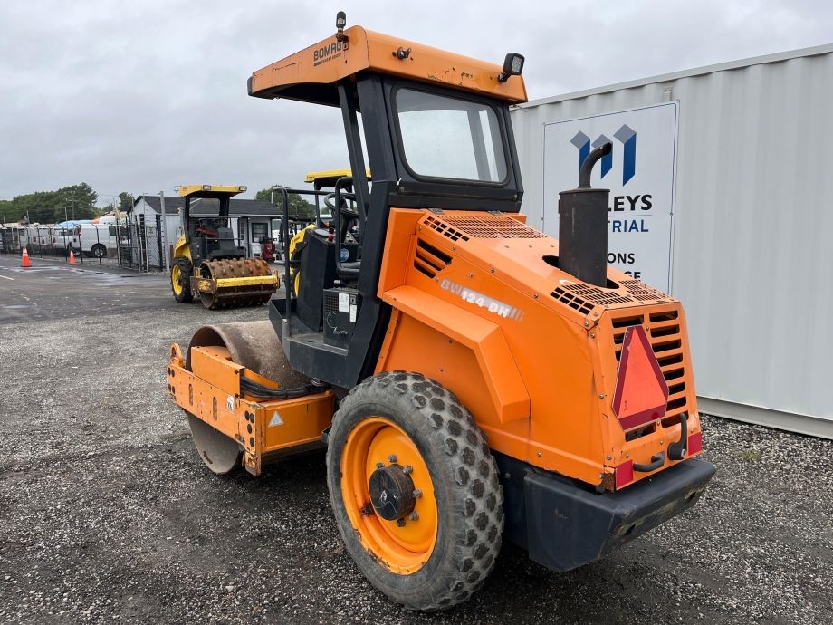 Image for 2012 Bomag BW124D-4 Smooth Drum Roller | Only 855 Hours!
