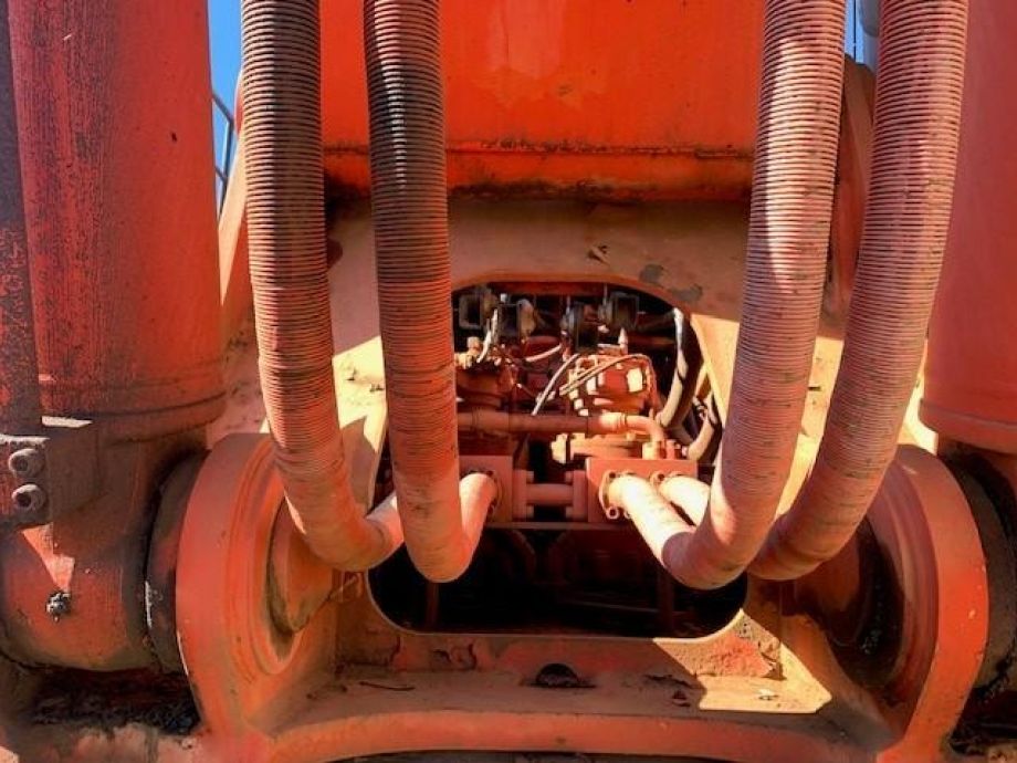 Image for 2000 Hitachi EX750-5 Excavator