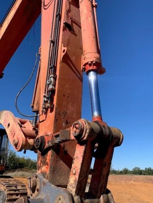 Image for 2000 Hitachi EX750-5 Excavator