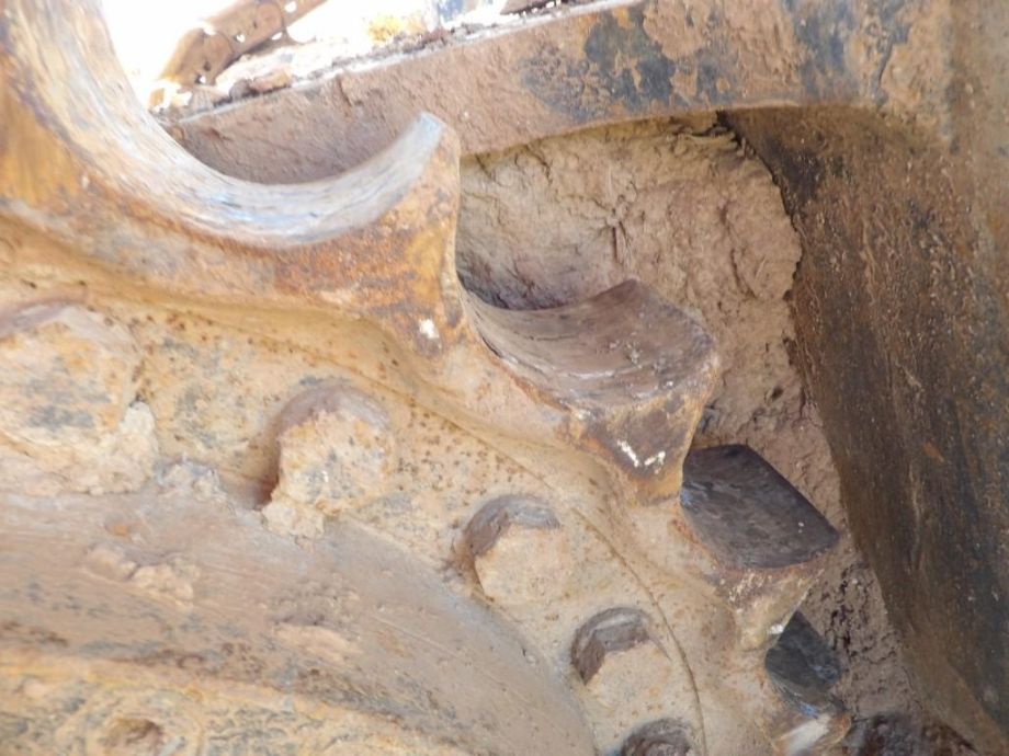 Image for 2000 Hitachi EX750-5 Excavator