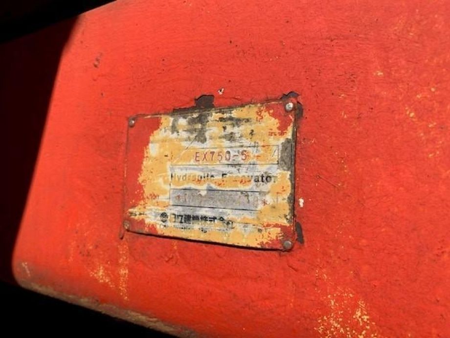 Image for 2000 Hitachi EX750-5 Excavator