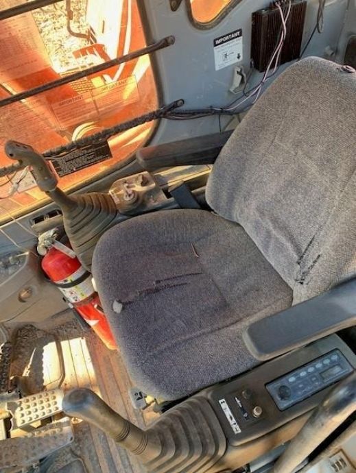 Image for 2000 Hitachi EX750-5 Excavator