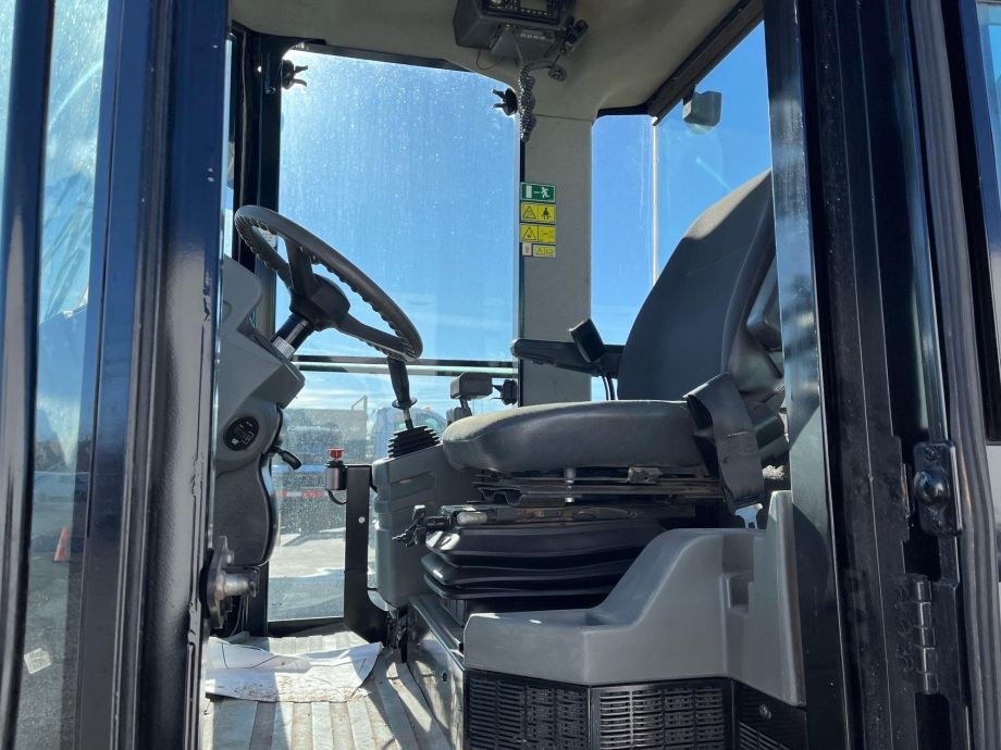 Image for 2011 Caterpillar CP44 Pad Foot Roller